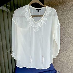 Willi Smith Lovely Flowing Sheer Blouse